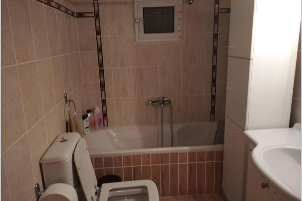 Debby'S Central Apartment Kavála ภายนอก รูปภาพ