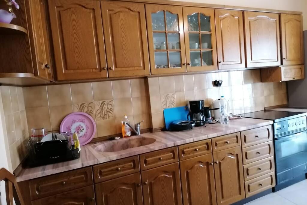 Debby'S Central Apartment Kavála ภายนอก รูปภาพ